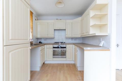 undefined, Cecil Avenue, Rochester, Kent, ME2
