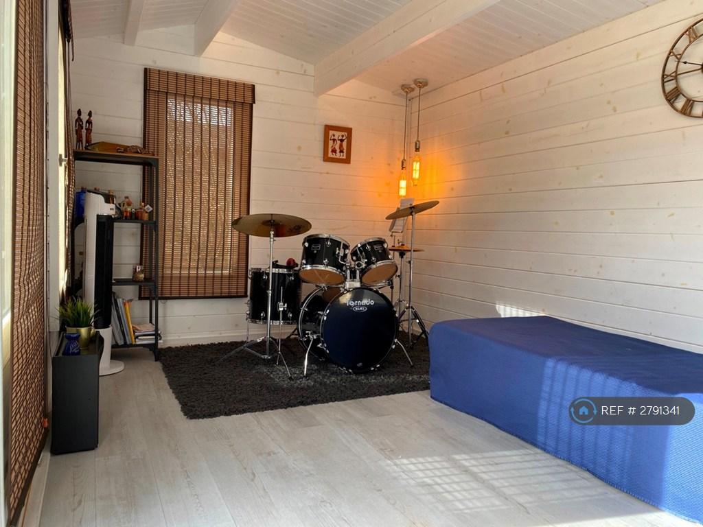 Studio