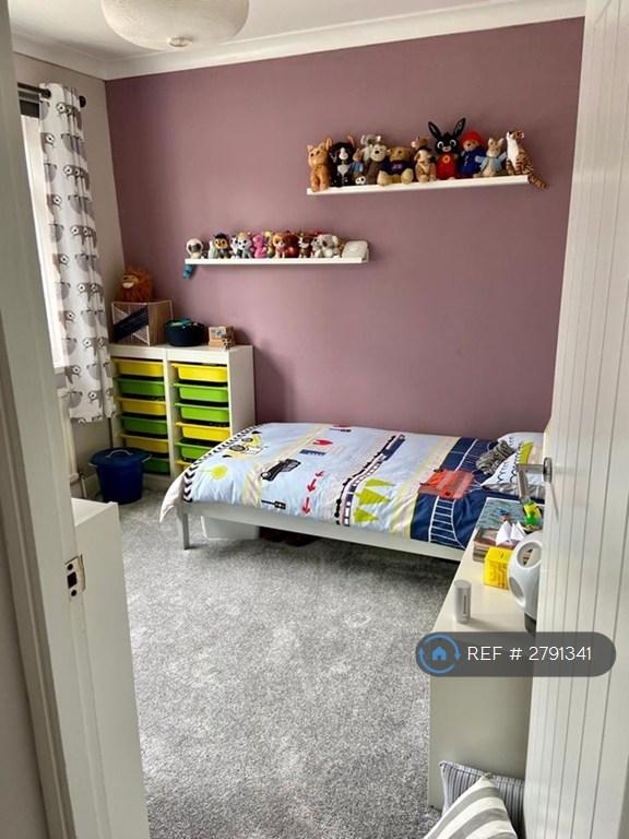 Guest Bedroom1