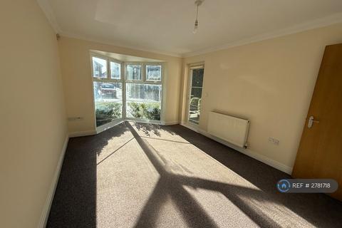 undefined, Richmond Park Road, Bournemouth, BH8
