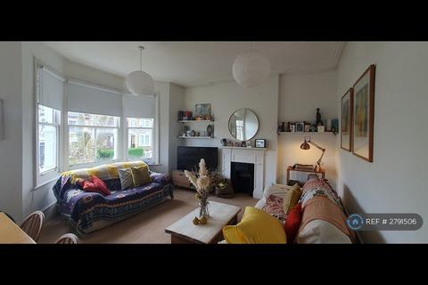 2 bedroom flat to rent, Erlanger Road, London, SE14
