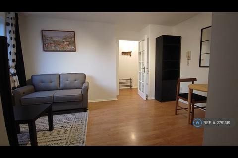 1 bedroom flat to rent, Bream Close, London, N17