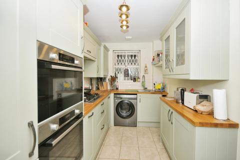 2 bedroom flat for sale, Sydenham Road, Sydenham, London, SE26