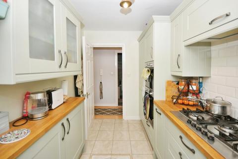 2 bedroom flat for sale, Sydenham Road, Sydenham, London, SE26