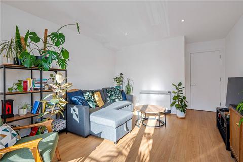 2 bedroom duplex for sale, Kingsland Road, London, E2