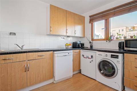 2 bedroom duplex for sale, Kingsland Road, London, E2