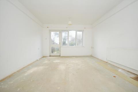 2 bedroom end of terrace house for sale, Priory Gardens, London, SE25