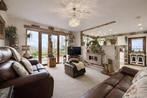 3 bedroom bungalow for sale, Maes Yr Ysgol, Templeton, Narberth, Pembrokeshire, SA67