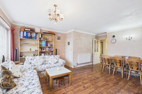 4 bedroom terraced house for sale, Ashdene Close, Ashford, Surrey, TW15