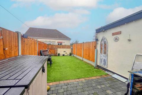 undefined, Walton on the naze CO14