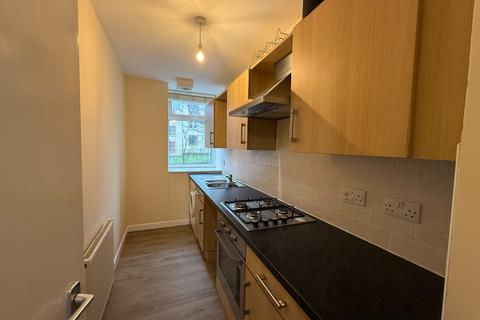 undefined, Provost Road, Dundee, DD3