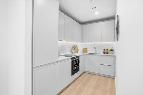 1 bedroom flat for sale, Royal Crest Avenue, London, E16