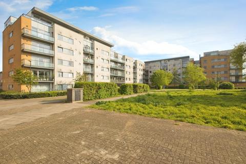 Warrior Close, London, SE28