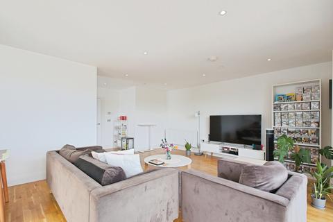 2 bedroom flat for sale, Wellington Street, London, SE18