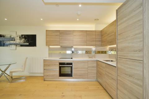 1 bedroom flat for sale, Duke of Wellington Avenue, London, SE18