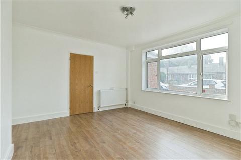 3 bedroom terraced house for sale, Finchale Road, London, SE2