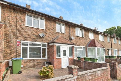 3 bedroom terraced house for sale, Finchale Road, London, SE2