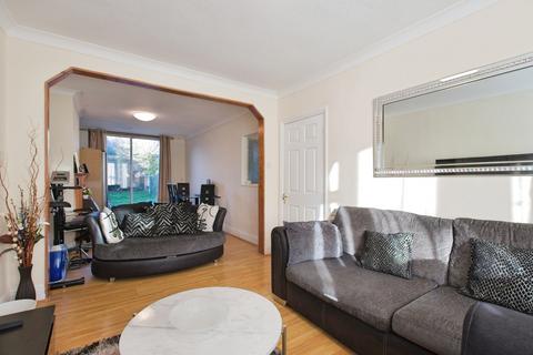 3 bedroom terraced house for sale, Montrose Avenue, WELLING, Kent, DA16