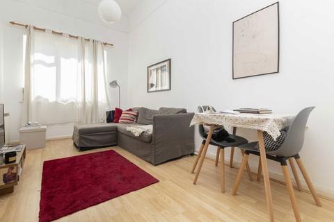 1 bedroom flat to rent, Claremont Road, Surbiton KT6