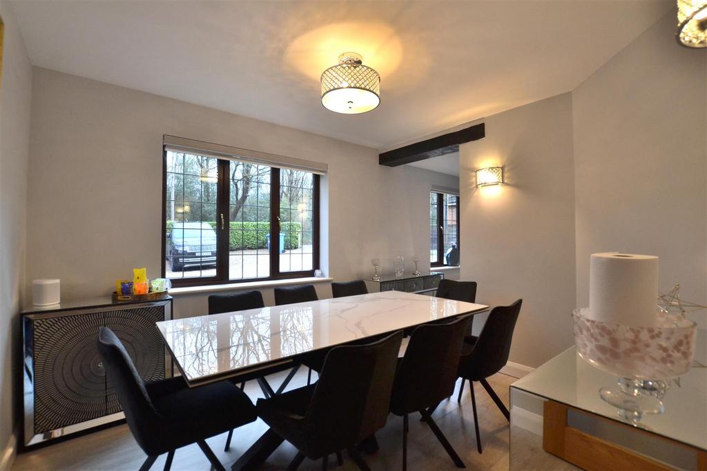 Dining Room.JPG