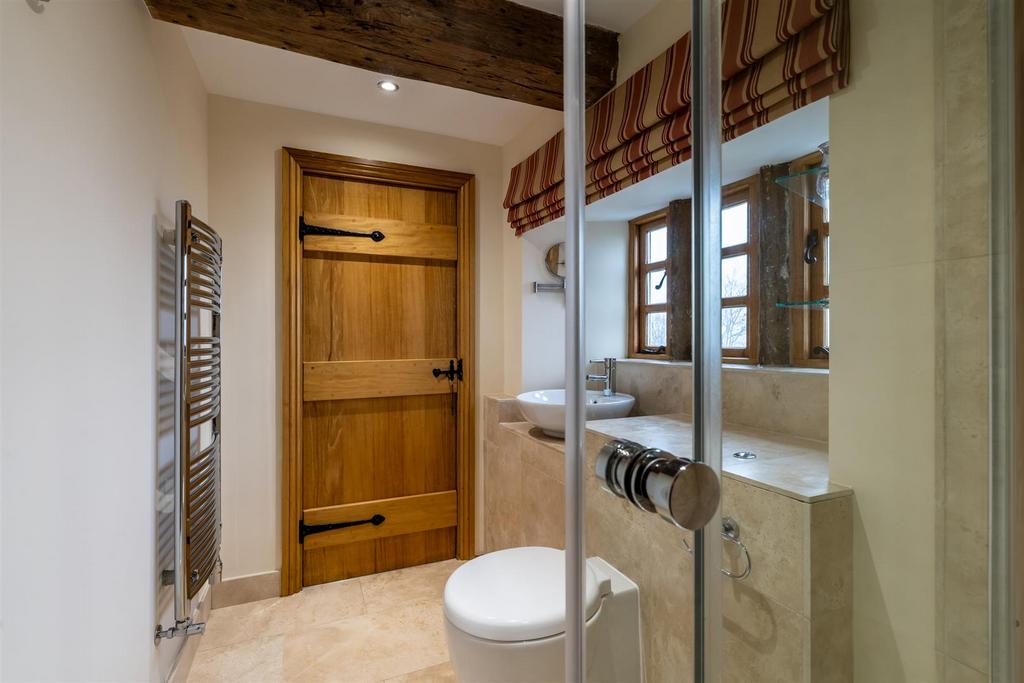 Family Shower Room