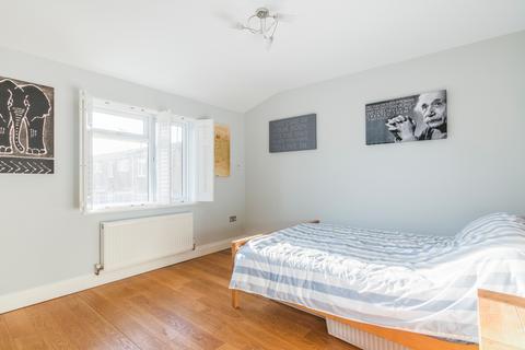 undefined, Bedford Villas, Whitehead Close, Earlsfield, SW18