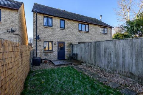 undefined, Waites Close,  Aston,  OX18