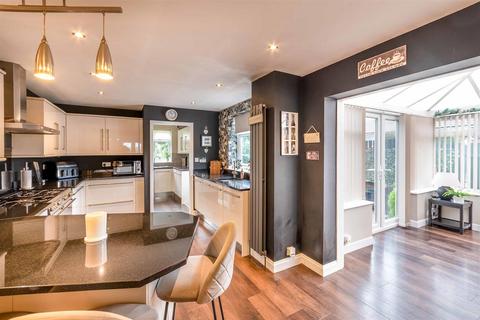 4 bedroom detached house for sale, Moor Lane South, Ravenfield, Rotherham