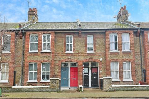 1 bedroom terraced house for sale, Tennyson Street, Battersea, London, SW8