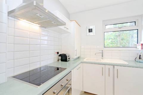1 bedroom flat for sale, Latchmere Road, Battersea, London, SW11