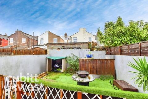undefined, AVAILABLE WITH NO DEPOSIT Clive Road Portsmouth PO1