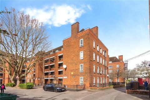 3 bedroom flat for sale, Stockwell Gardens, London, SW9