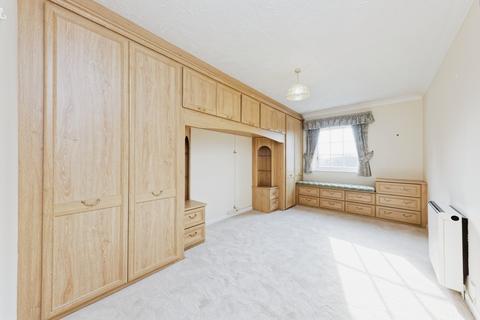 2 bedroom flat for sale, The Causeway, Canterbury, Kent, CT1