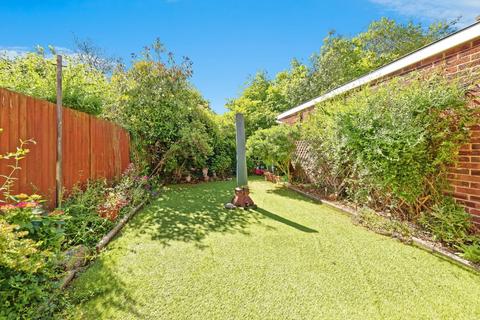 undefined, Maple Close, Rough Common, Canterbury, Kent, CT2