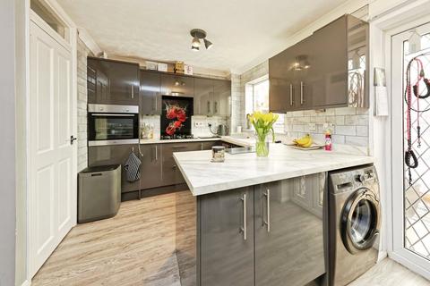 3 bedroom end of terrace house for sale, Runcie Place, Westgate Court Avenue, Canterbury, Kent, CT2