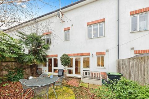 4 bedroom terraced house for sale, Ambleside Place, Canterbury, Kent, CT2