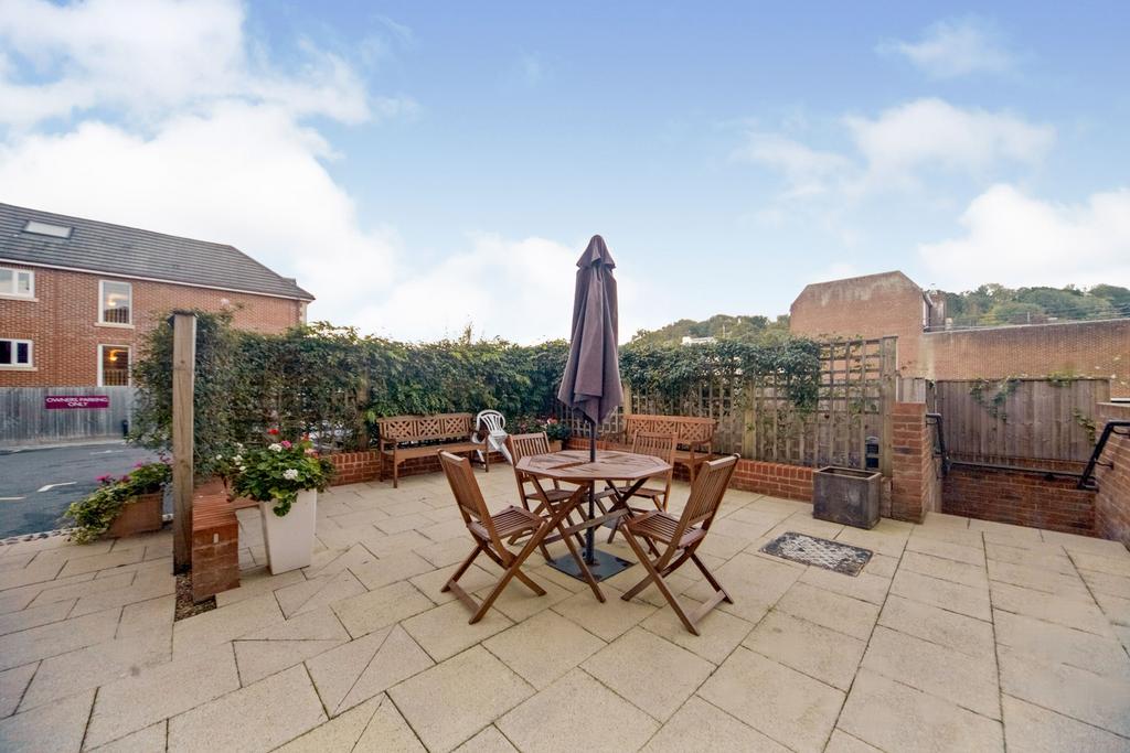 Courtyard Gardens