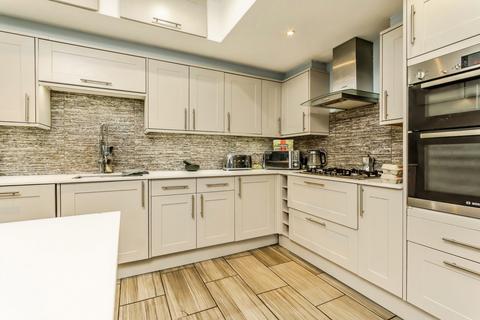 7 bedroom detached house for sale, Chelsham Road, Warlingham, Surrey, CR6