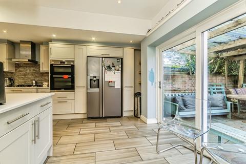 7 bedroom detached house for sale, Chelsham Road, Warlingham, Surrey, CR6