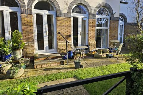 Coldstream Road, Caterham, Surrey, CR3