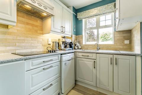 undefined, Eothen Close, Caterham, Surrey, CR3