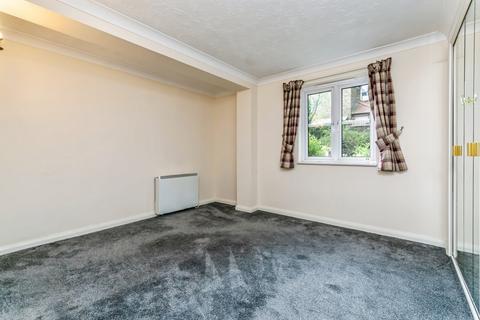 undefined, Chaldon Road, Caterham, Surrey, CR3
