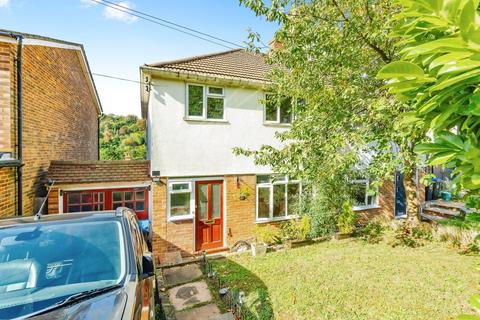 Farningham Road, Caterham, Surrey, CR3