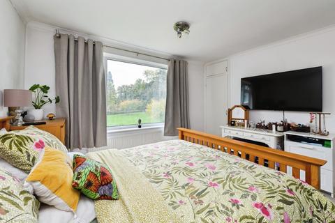 undefined, Tupwood Lane, Caterham, Surrey, CR3