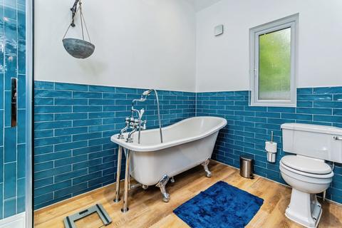 5 bedroom detached house for sale, Croydon Road, Caterham, Surrey, CR3