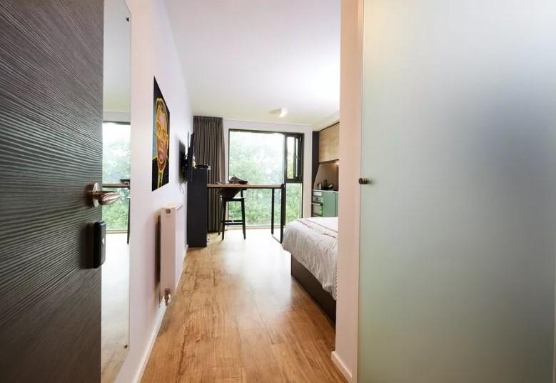 O 1h171k4n37a21rb42l3l8f9m43i.jpg