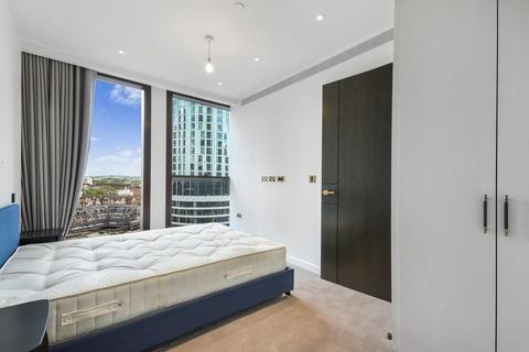 1 bedroom apartment to rent, Thames City London SW8