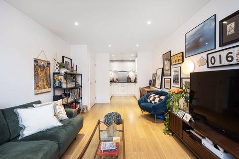 1 bedroom flat for sale, Dalston Lane, Hackney, London, E8