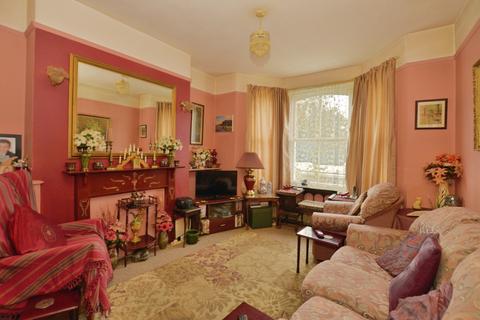 4 bedroom terraced house for sale, Coolinge Road, Folkestone, Kent, CT20