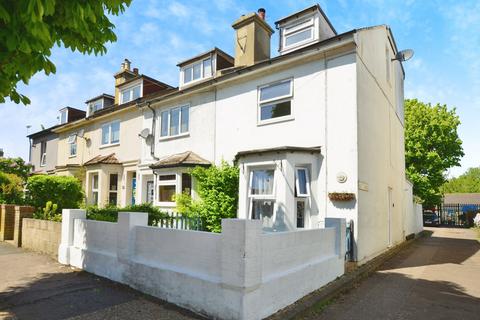 Coolinge Road, Folkestone, Kent, CT20
